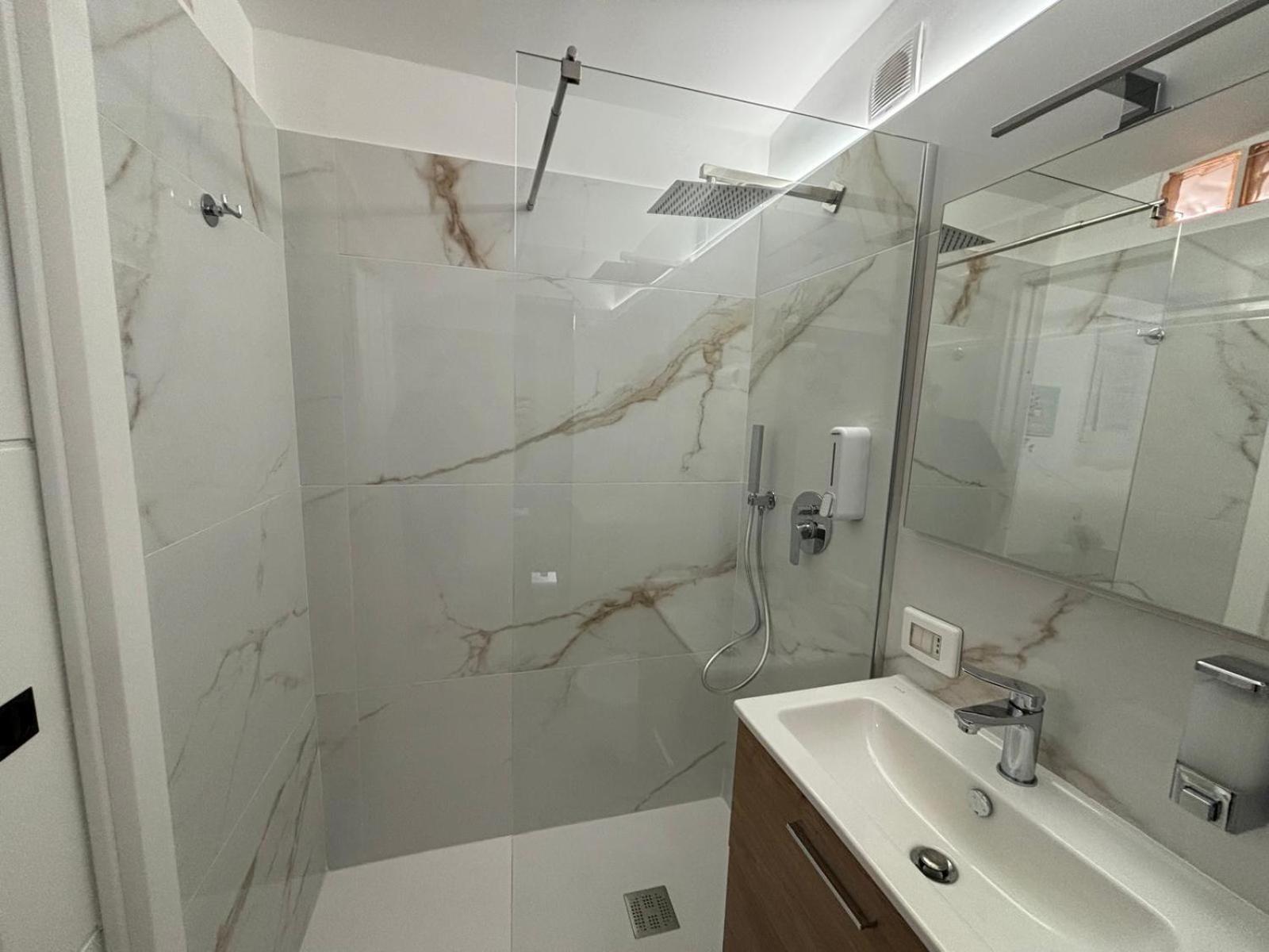 Mecy'S Home Bari Bagian luar foto